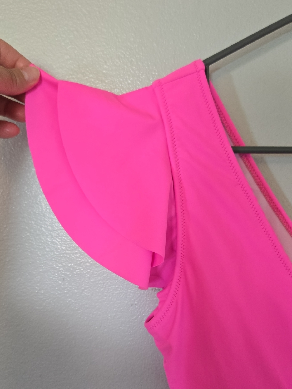 Blooming Jelly | NWT Bright Pink Tummy Control One Piece Swimsuit Size Medium - Picture 7 of 10